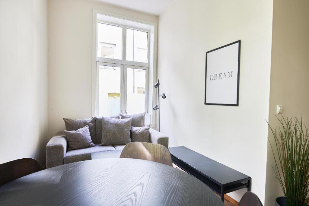 Lokka Express Rooms Oslo Exterior photo